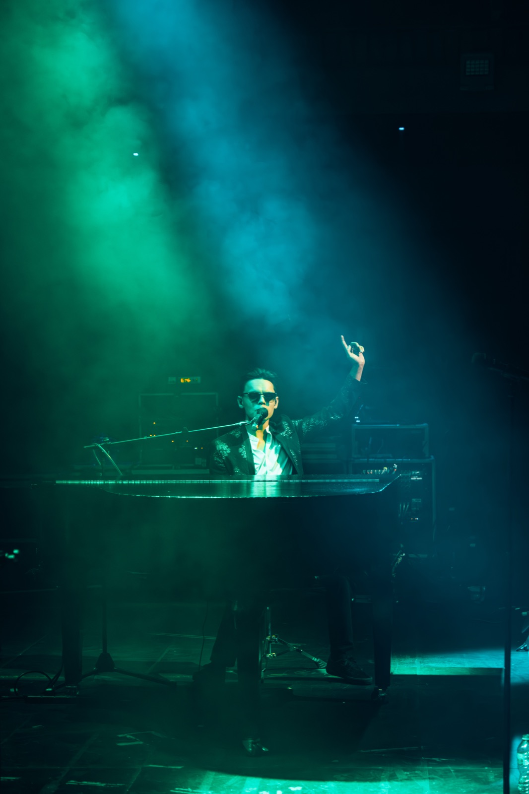 Robert Schmuck performing live as Billy Joel